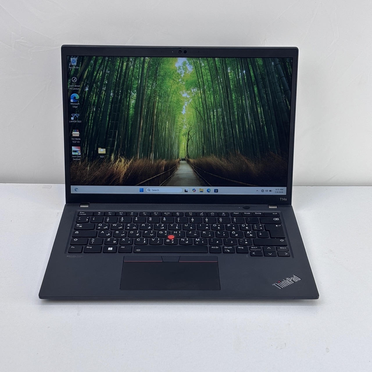 Lenovo ThinkPad T14s G3- AMD Ryzen 5 Pro 6650U /  16GB RAM / 512GB SSD / AMD Radeon Graphics