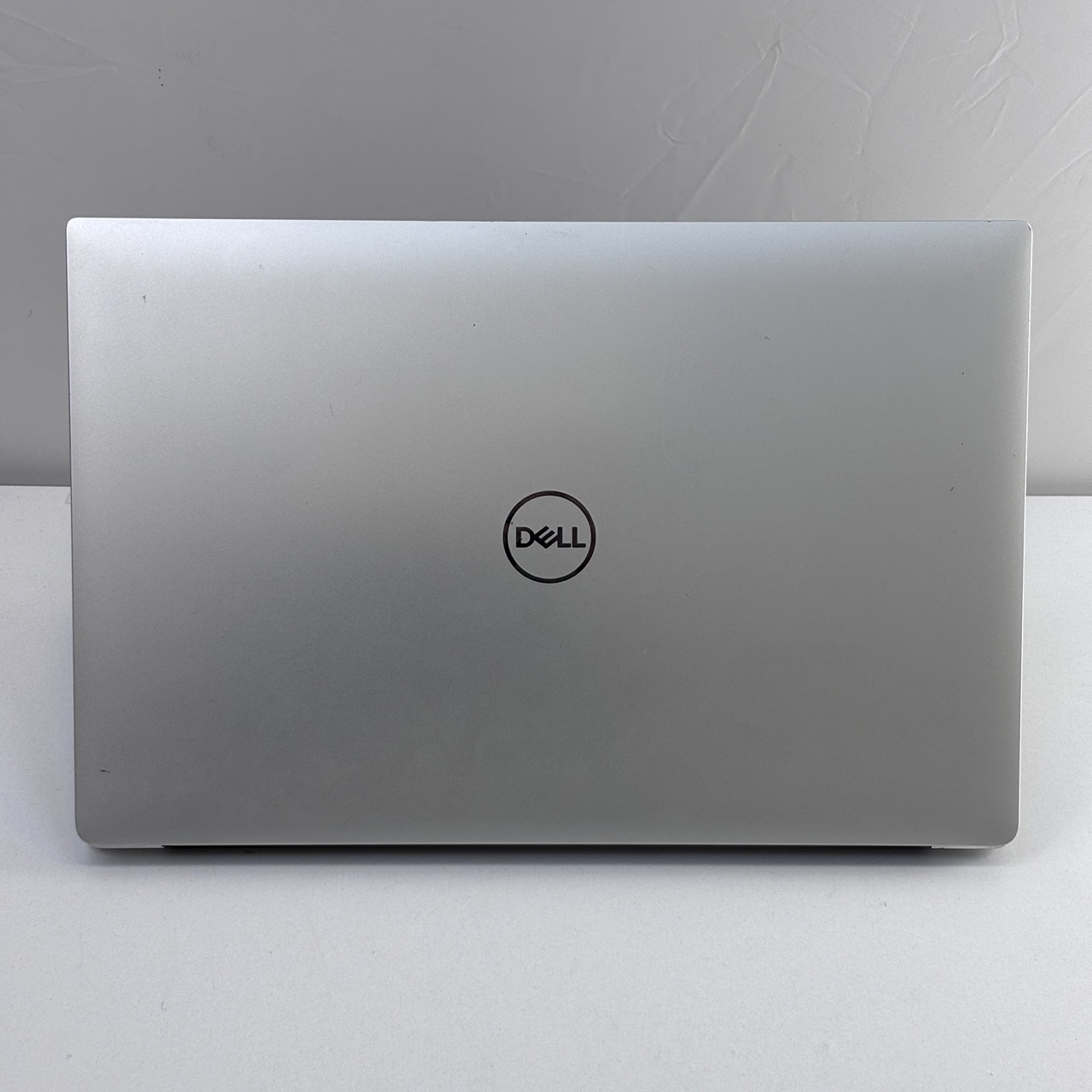 Dell Precision 7550 – 10th Gen / Intel Core i9-10885H/ 15 inch FHD/ 512GB SSD / 16GB RAM / 4GB  NVIDIA  Quadro T2000 Graphics