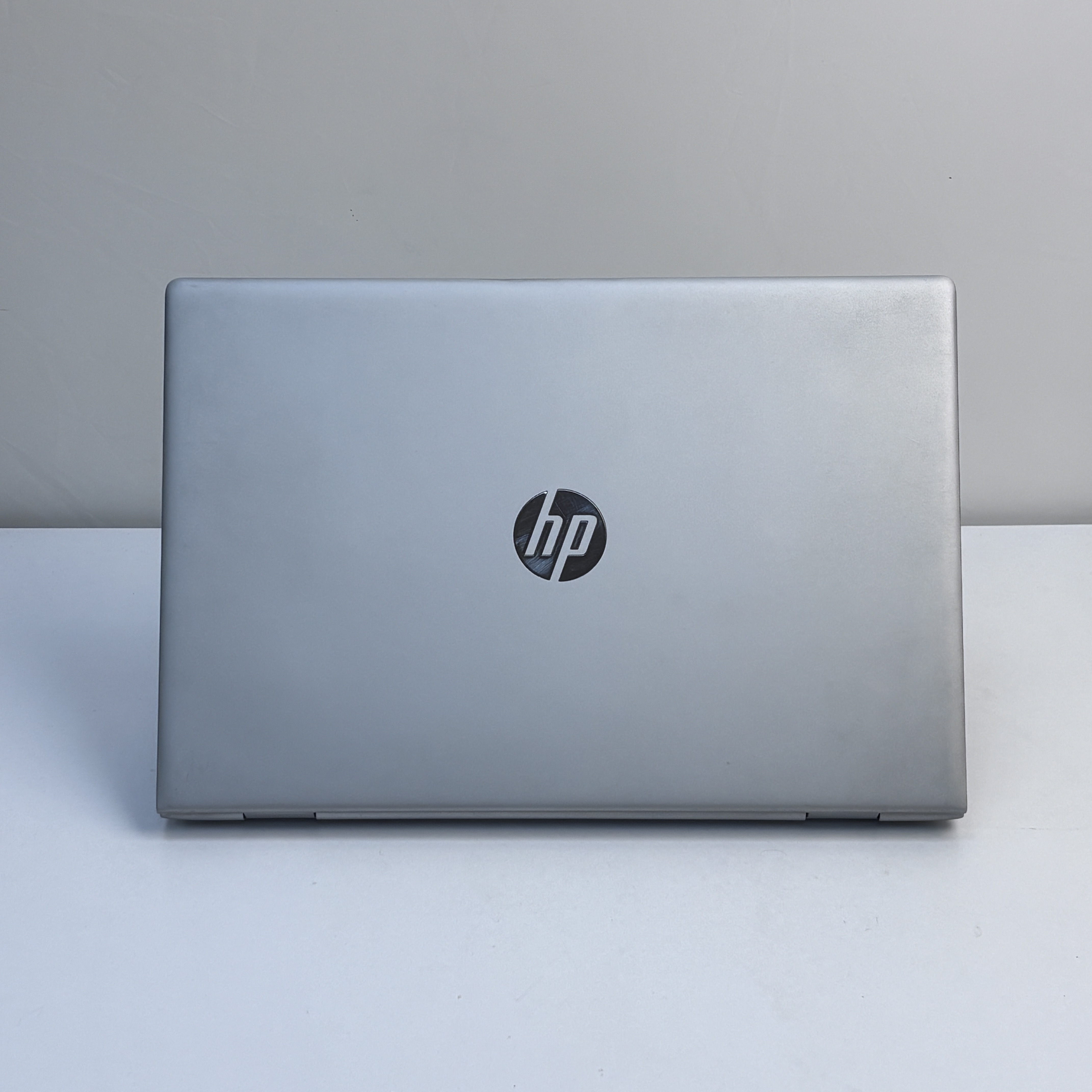 HP ProBook 650 G4 - 8th Gen/ Intel Core i7-8650/ 8GB RAM / 256GB SSD / Silver