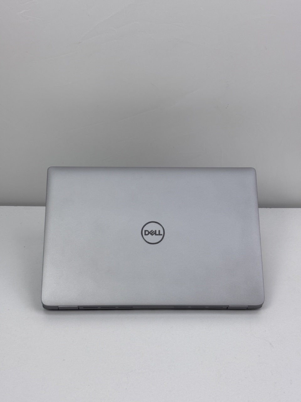 Dell Latitude 5450 - Intel Core Ultra 5  125U/ 14 inch FHD /  8GB RAM / 512GB SSD