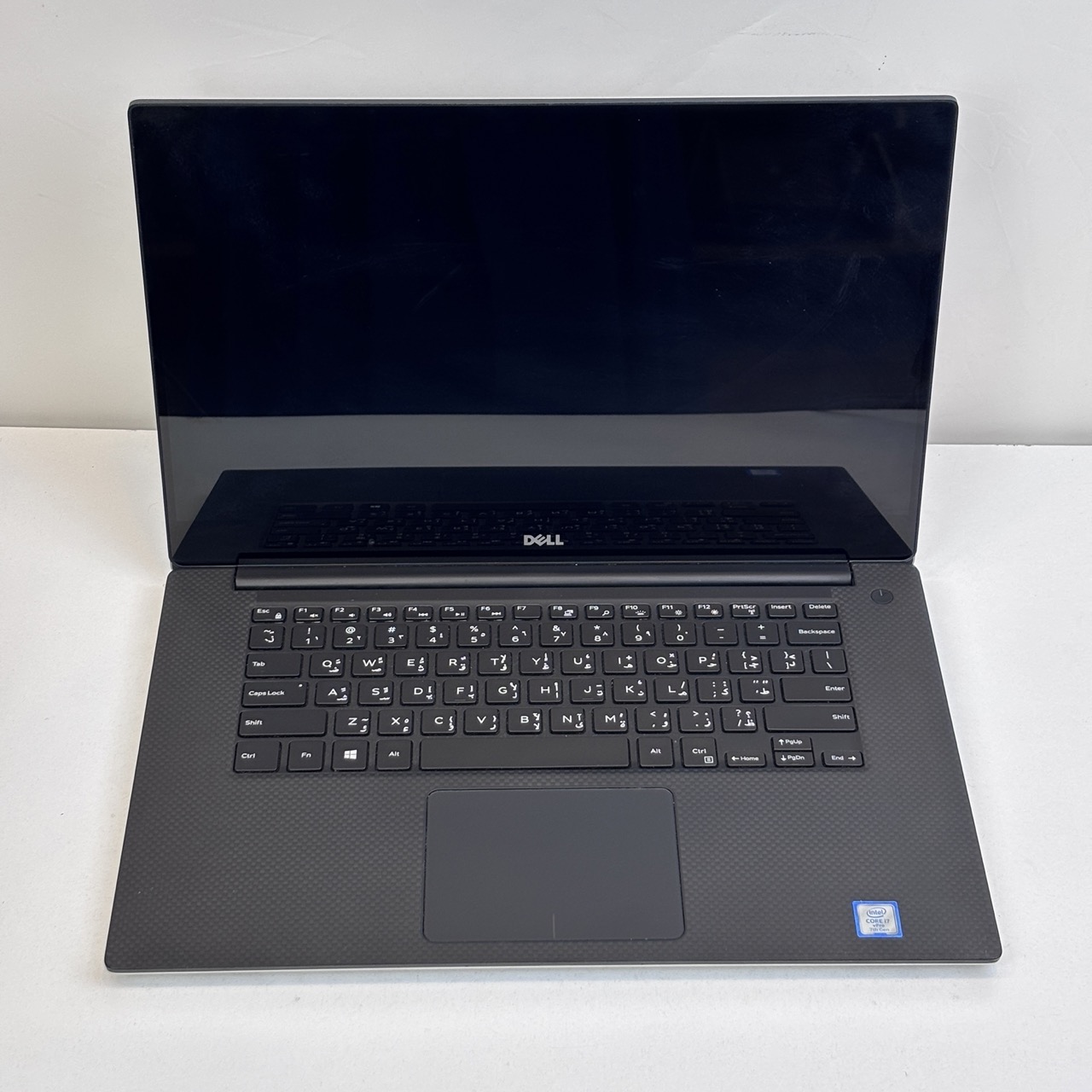 Dell Precision 5520 – 7th Gen / Intel Core i7-7820HQ/ 15.6 inch FHD/ 512GB SSD / 16GB RAM / 4GB NVIDIA Quadro M1200 Graphics