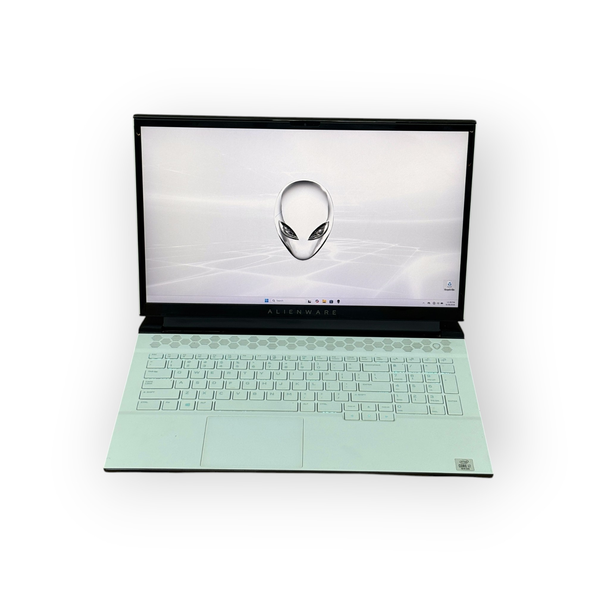 Dell Alienware m17 R3 Gaming Laptop / Intel Core i7-10750H / 6GB NVIDIA GeForce RTX 2060 / 17.3 inch / 32GB RAM / 512GB SSD / White