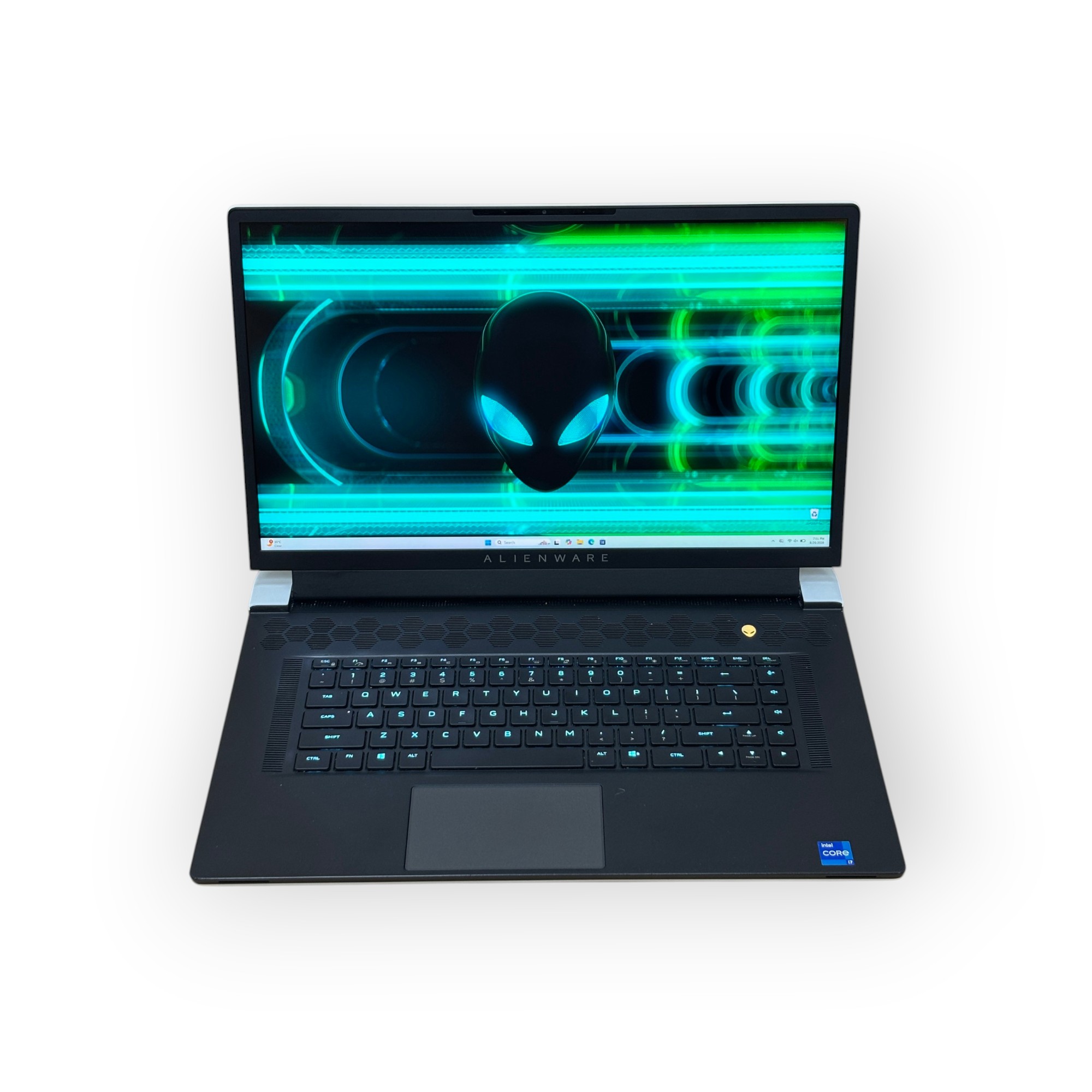 Dell Alienware x17 R1 Gaming Laptop / Intel Core i7-11800H / 8GB NVIDIA GeForce RTX 3070 / 17.3 inch 360Hz / 16GB RAM / 512GB SSD / White