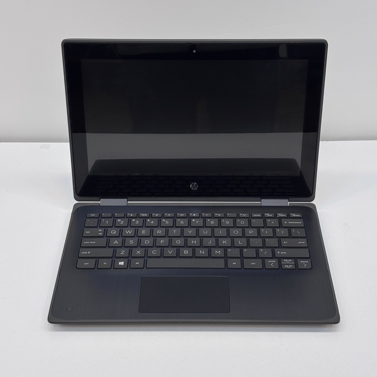 HP Celeron 11E G5–  Intel Celeron N4020 / 128GB SSD / 4GB RAM