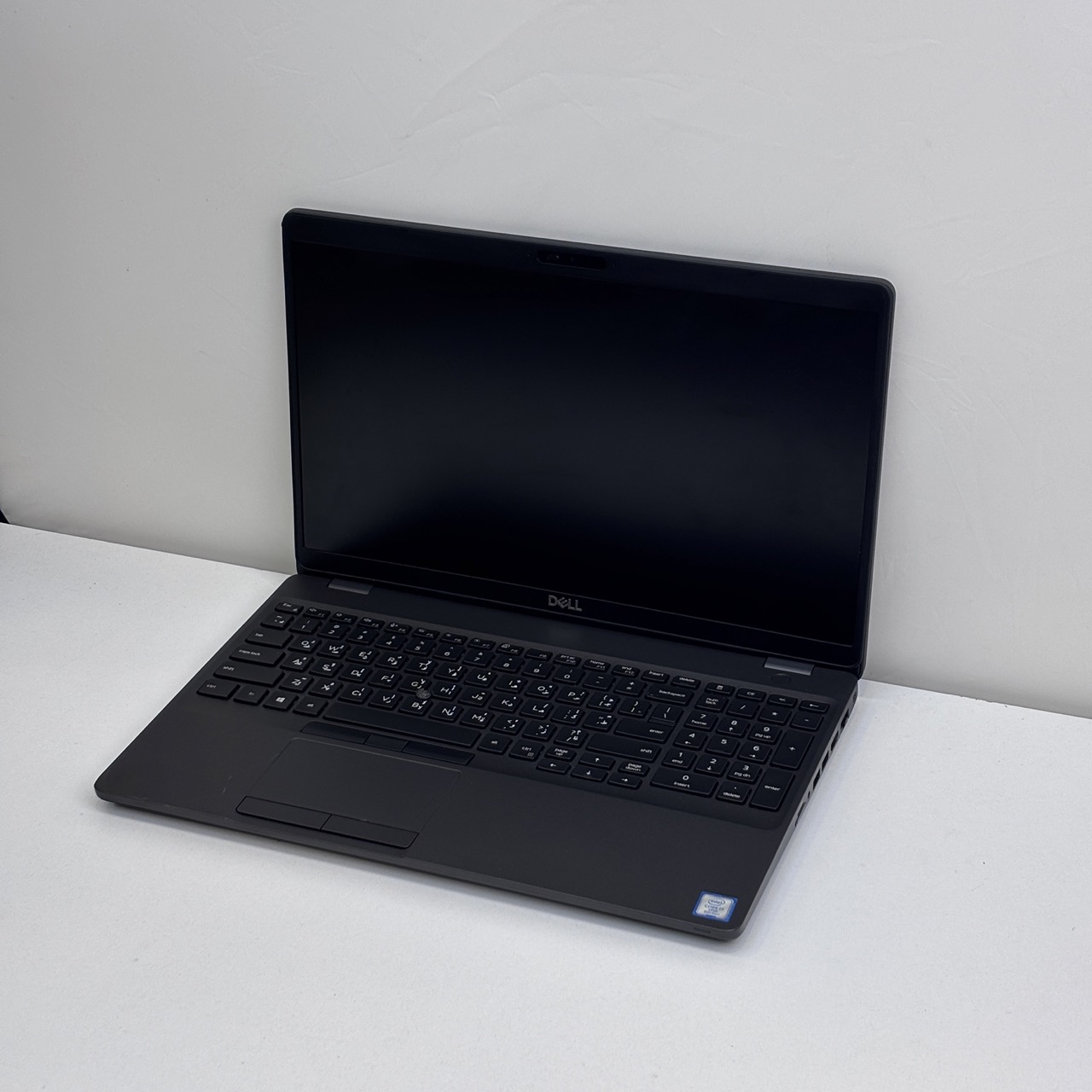 Dell Latitude 5500-8th Gen/ Intel Core i7-8665U/ 15 inch FHD /  16GB RAM / 256GB SSD