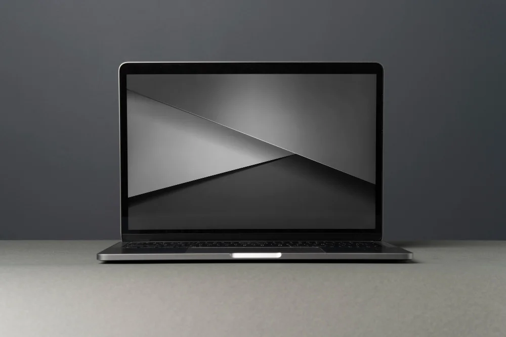 RAZER Blade Gaming Laptop-7th Gen/Intel Core i7-7700HQ/ 14 inch / 512 SSD / 16GB RAM / 6GB NVIDIA GeForce GTX 1060 Graphics